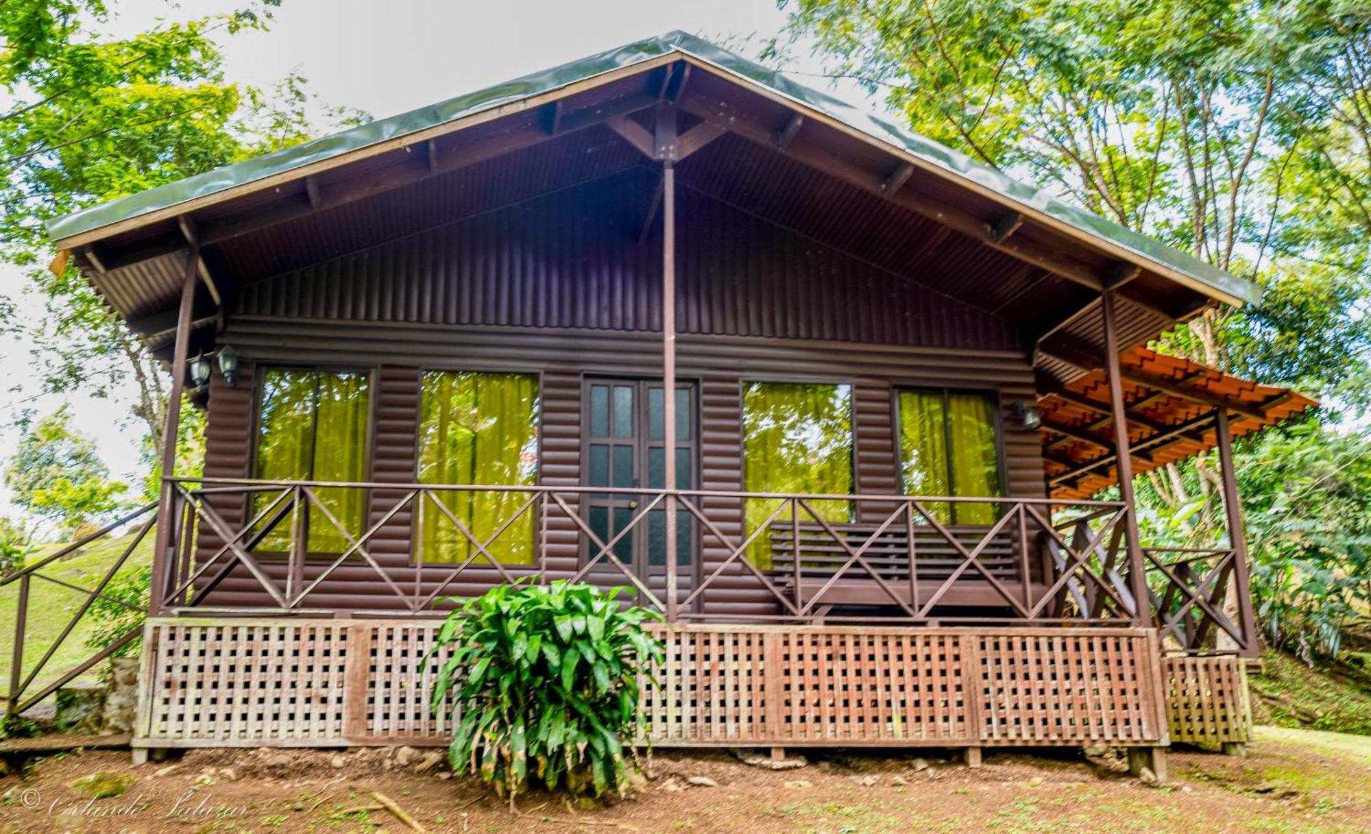 Hospedaje La Naciente Acomodação com café da manhã Turrialba Exterior foto